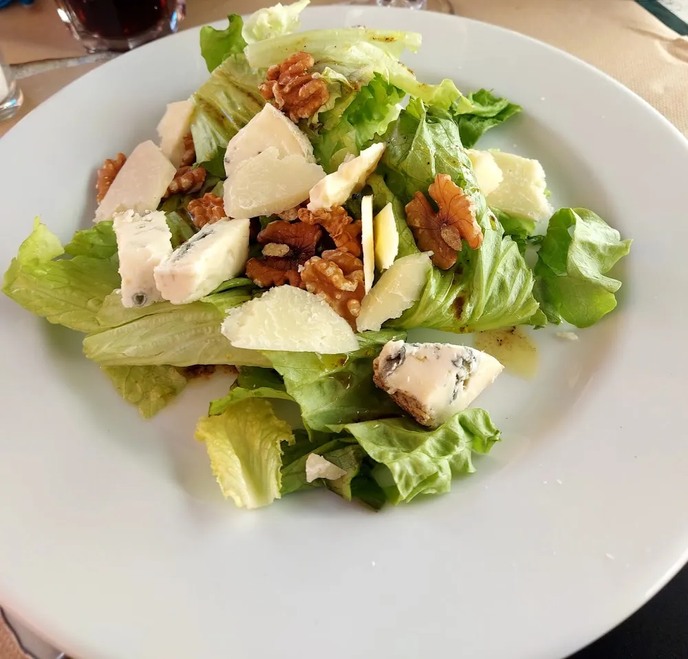 Salade Noix Et Roquefort